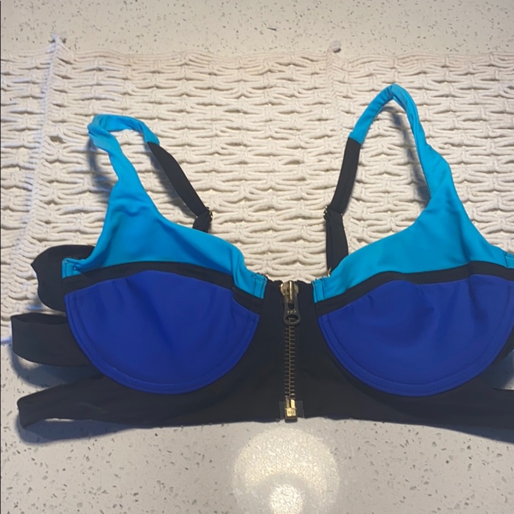 Beach Bunny XL Bikini Top